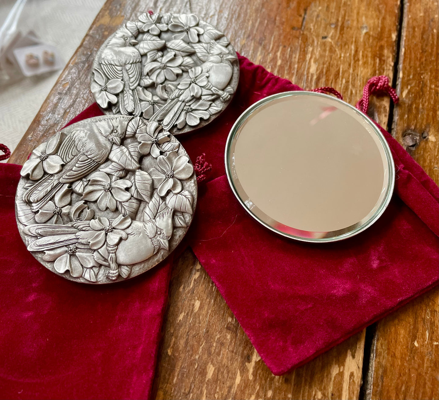 Cardinal Purse Mirror (Hampshire Pewter) OL