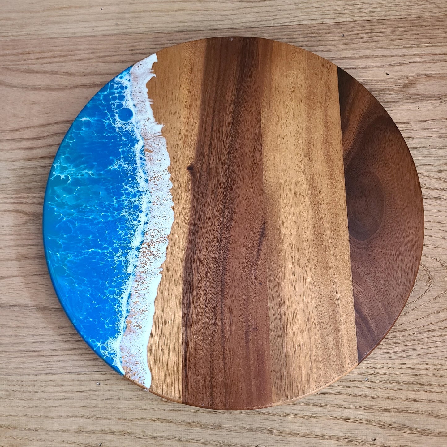Artisanal Resin Wave "Susan" revolving board (Maria Hostage) OL