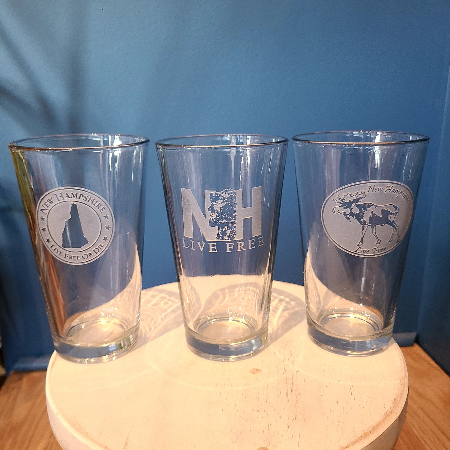 NH Crystal Pint Glass 16 oz. various etchings (American Crystal Works) OL