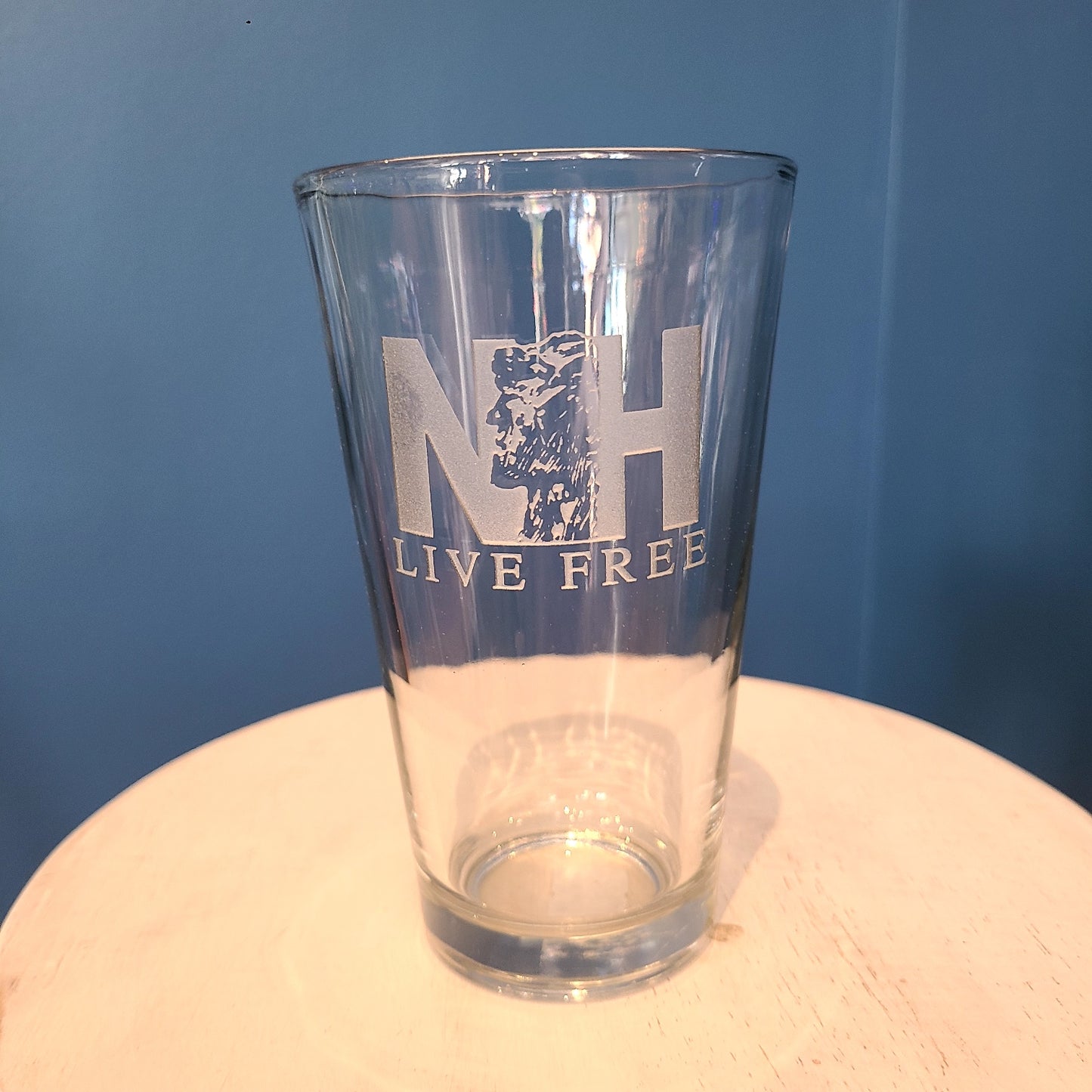 NH Crystal Pint Glass 16 oz. various etchings (American Crystal Works) OL