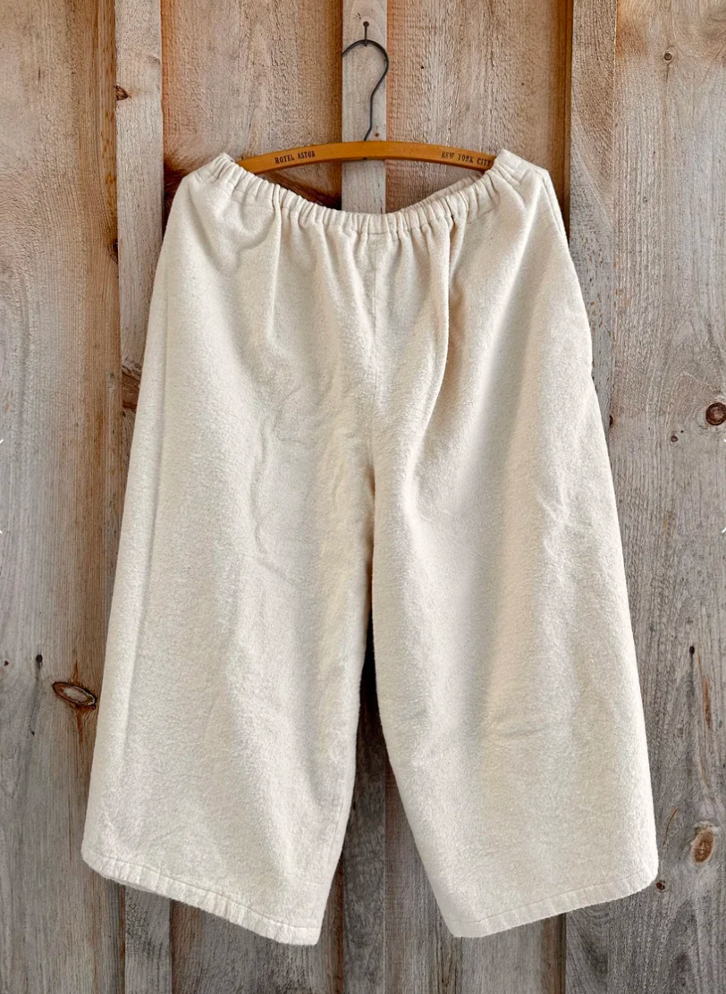 Handcrafted, Hand-Sewn 2-piece Lounge Set - Free Size (Hillside Studio) OL