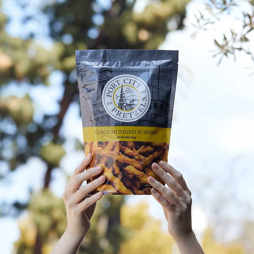 Mustard 'N Honey Pretzels 8 oz. (Port City Pretzels) OL