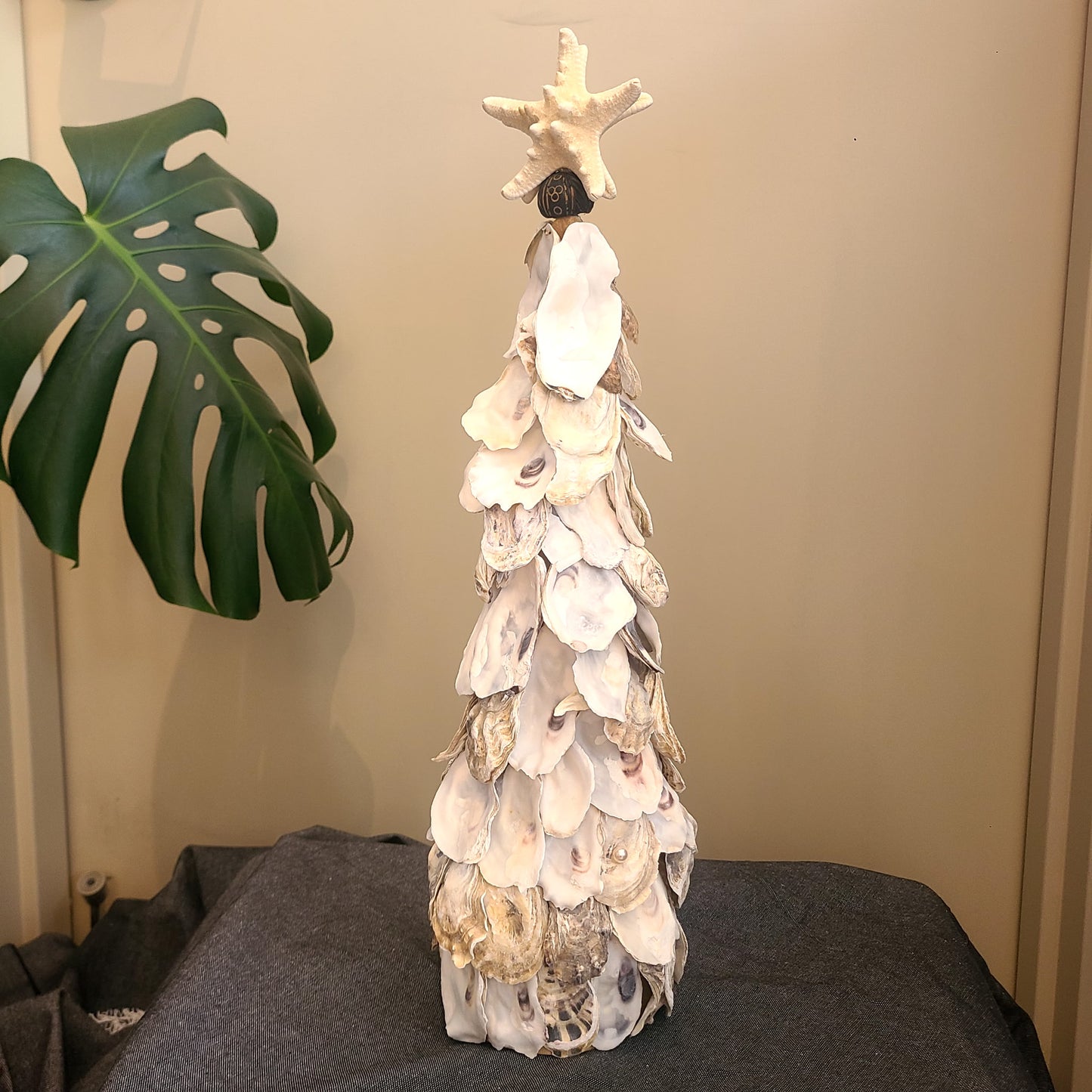 Large Oyster Christmas Tree with Pearl (Susan Vachon Designs) OL