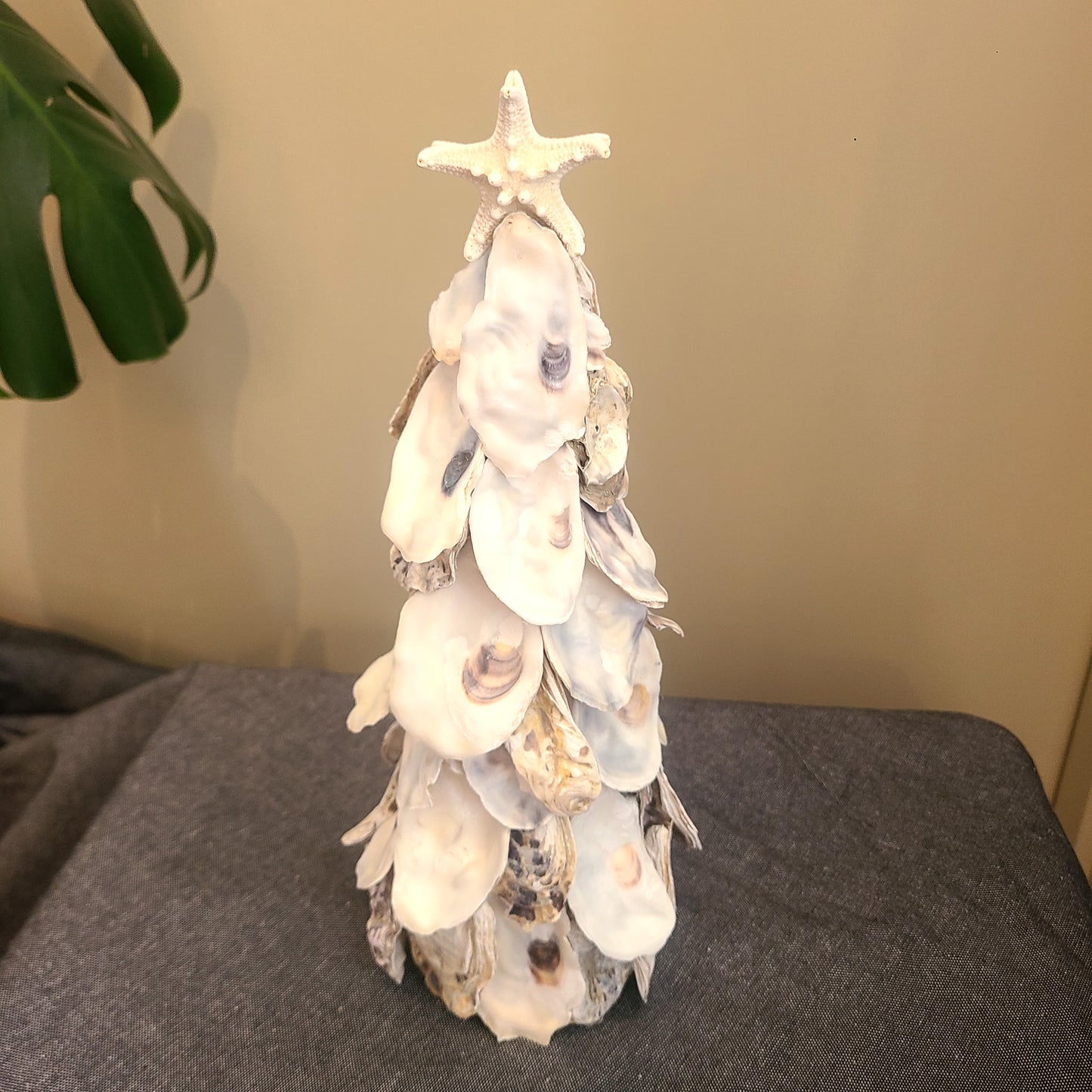 Small Oyster Christmas Tree (Susan Vachon Designs) OL