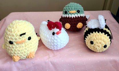 Handmade Crochet bees, hens, ducks & chicks buddies (Crochet By Mindy) OL