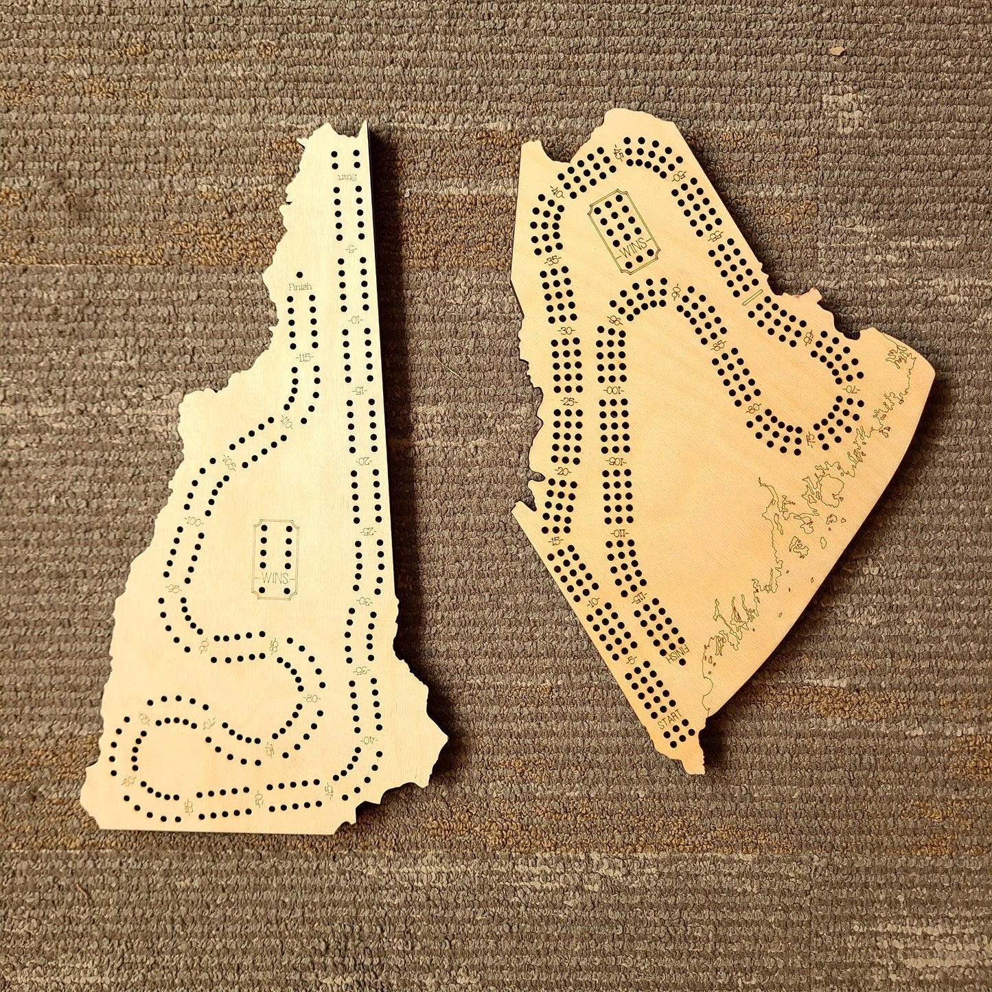 Cribbage Boards of NH & Maine (Made by Mandy) OL