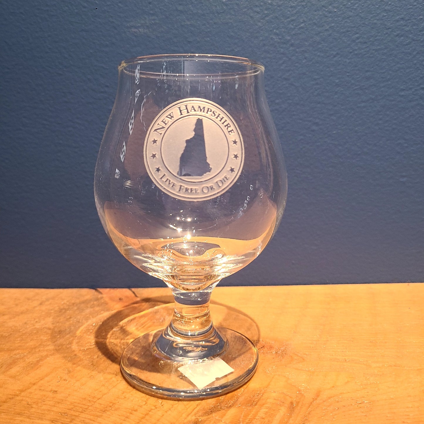 NH Crystal Belgium Beer Glass various NH etchings 17 oz. (American Crystal) OL