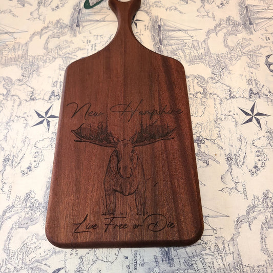 Artisanal Cutting Board w/ handle moose etching Live Free or Die (Dapper Moose) OL