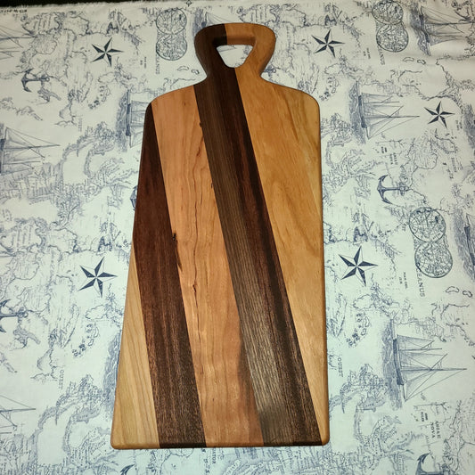 Artisanal Cutting Board w/ handle 2 tone stripe (Dapper Moose) OL