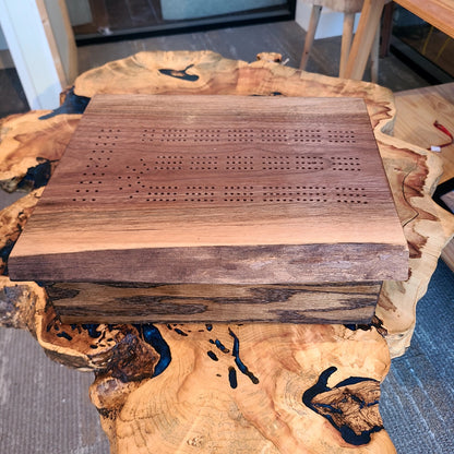 Hand Carved Cribbage Board (Rick Becksted) OL