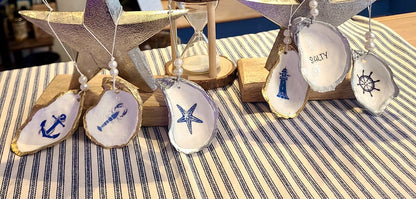 Small Oyster Shell Coastal Ornament (idCreations) OL